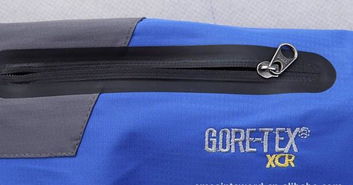 廠家直銷，品質(zhì)之選 戶外沖鋒衣男款兩件套，抗寒登山運動必備